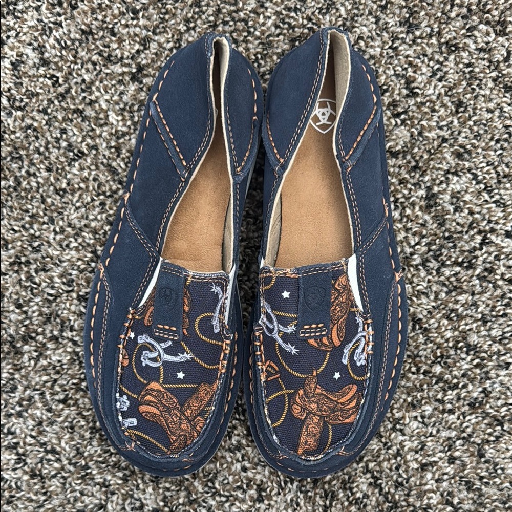 Ariat Cruisers